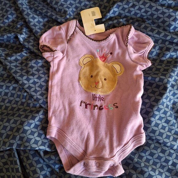 little princess onesie - Picture 1 of 8